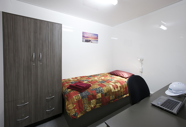 Living quarters: Single room configuration